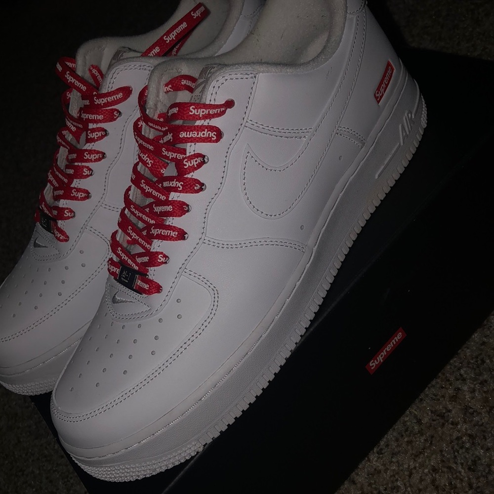 Supreme AF1s
